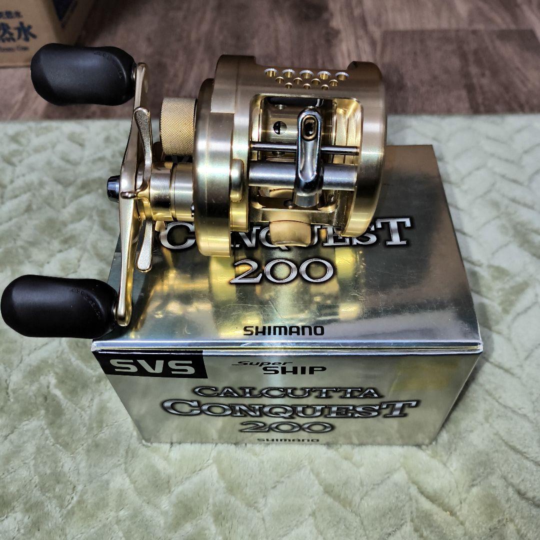 デッドストック激レアSHIMANO CALCUTTA CONQUEST 200