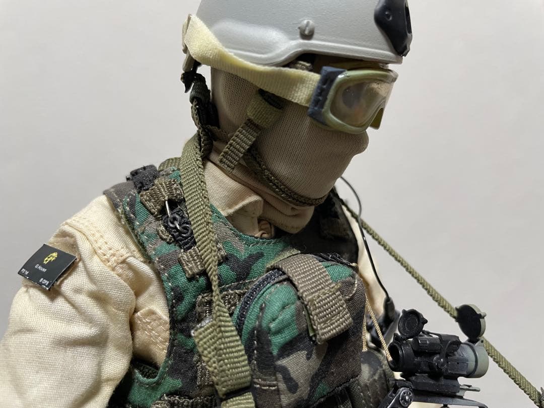 ホットトイズ １／6 USMC フォースリーコン 兵士 軍人 フィギュア