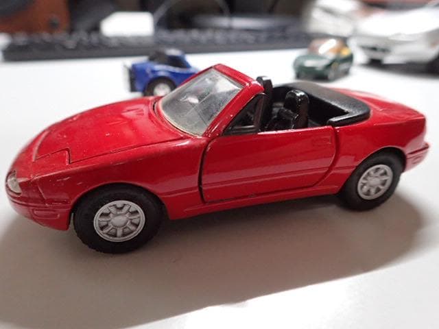 GATE 1/18 マツダ ユーノス ロードスター シルバー外3点セット