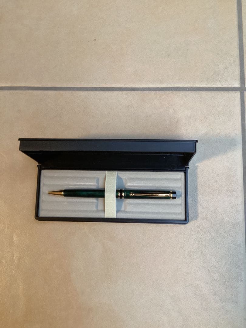 新品未使用　パイロットボールペン　ZーCRーH