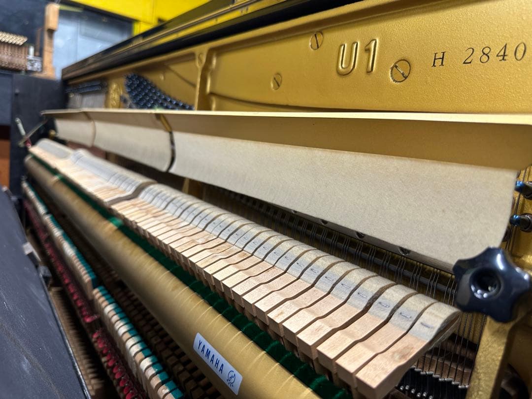 YAMAHA U1H アップライトピアノ
