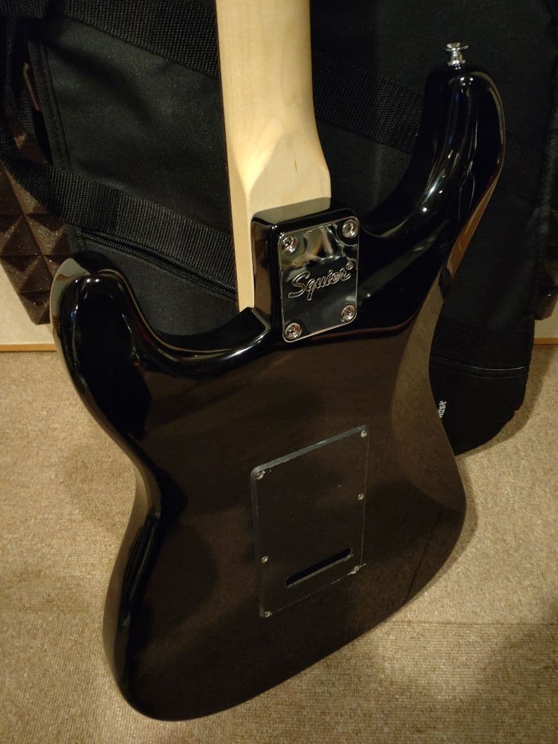 Squier スクワイヤ / ストラトキャスター