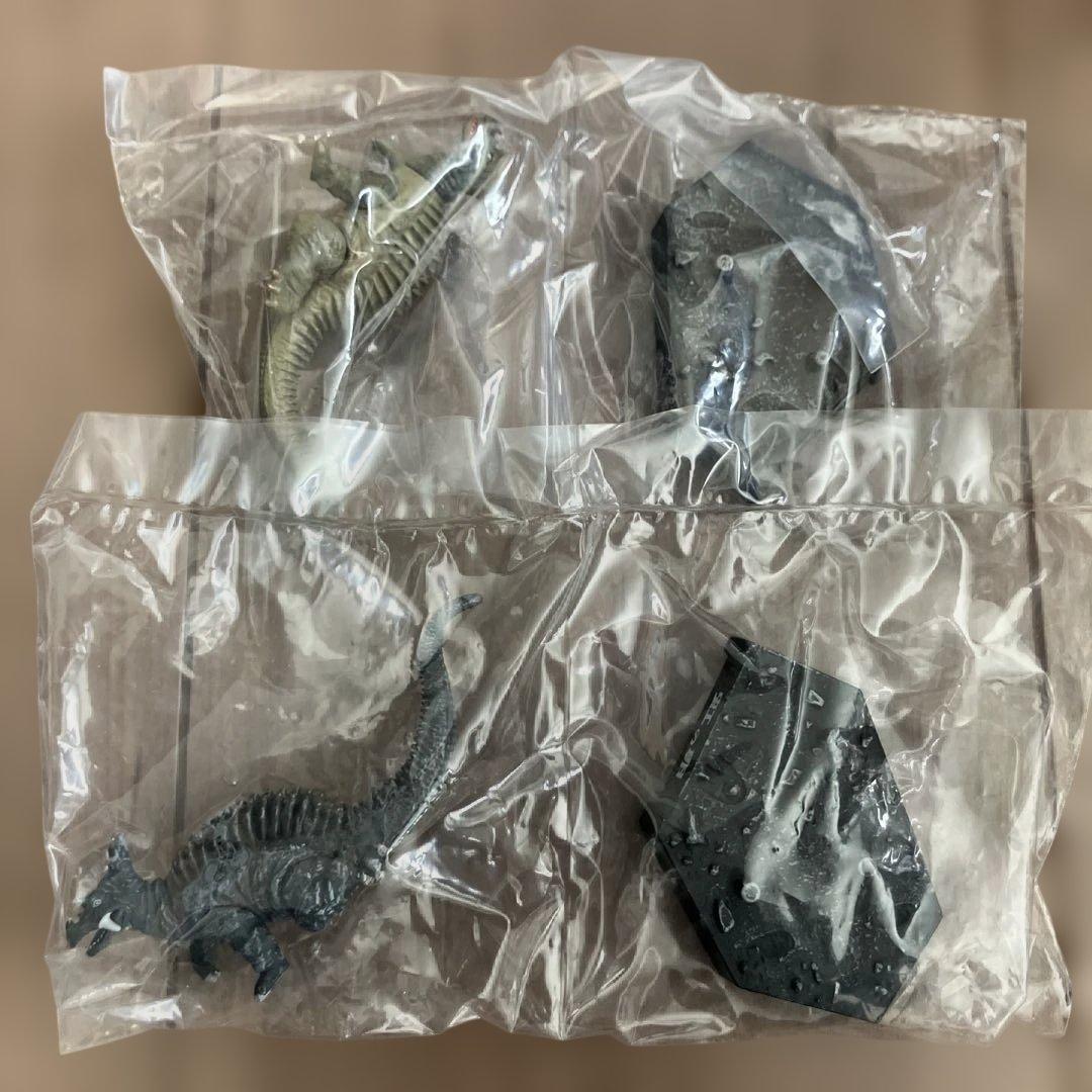 【ウルトラ怪獣名鑑】虹の卵 カラーver.＆モノクロver.