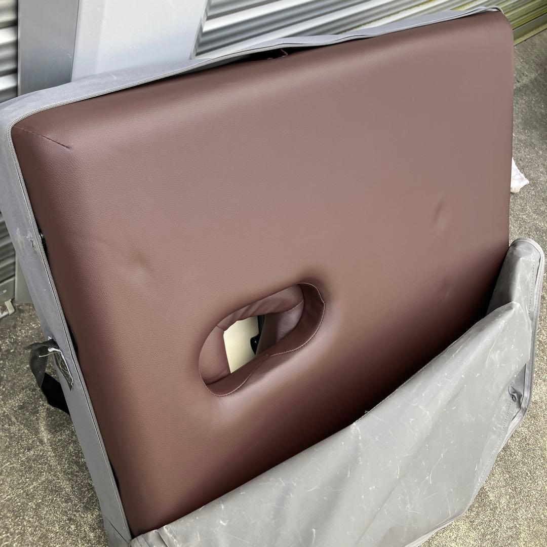 セブンビューティ　折りたたみ式マッサージテーブル　ブラウン