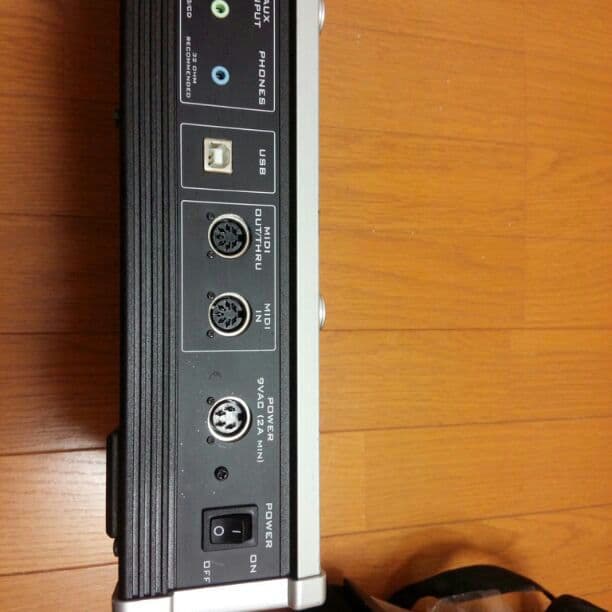 ギター ROCKTRON Utopia G300