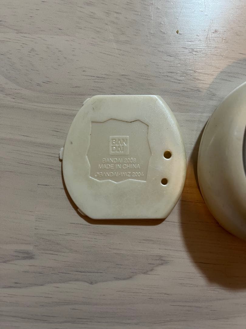 たまごっちプラスカラー　ジャンク品　ホワイト