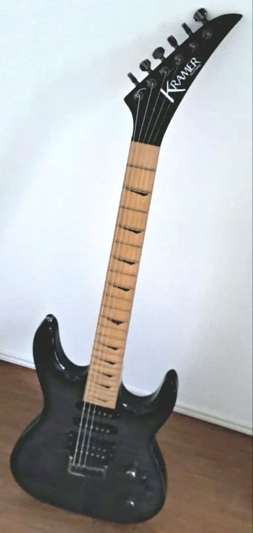 KRAMER STRIKER211 Trans Black　美品　エレキギター