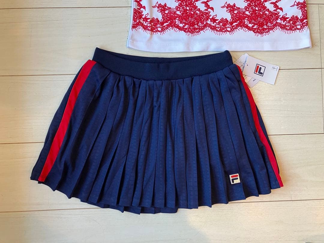 FILAフィラ＊星柄 ゲームシャツとプリーツスコートセット