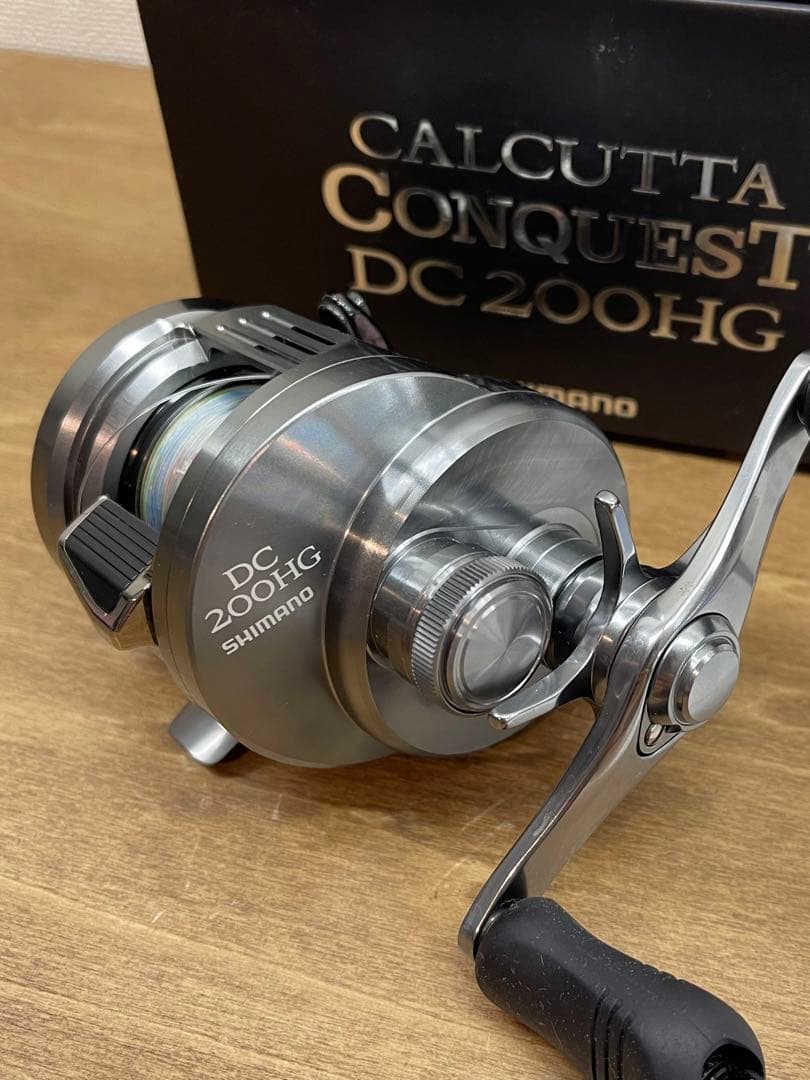 美品 Shimano ‘20 カルカッタコンクエスト DC200HG カルコン