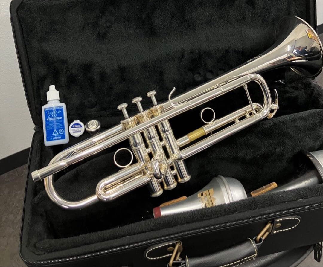 YAMAHA トランペットYTR-8335r Xeon ハードケース付き