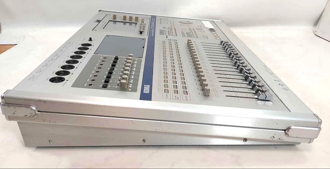 KORG デジタルMTR マルチトラックレコーダー D16XD