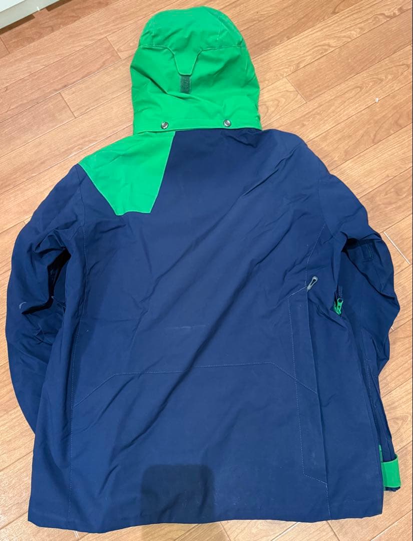 ミズノ MIZUNO スキーウェア 上下セット デモモデル 中古　上M 下L