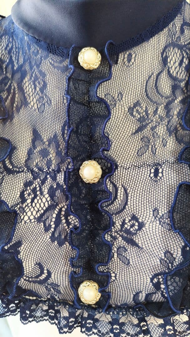 Ｓ～Ｍ／紺色フリルとレースで贅沢エレガントに。ロココ調宮廷ドレス風娘役レオタード