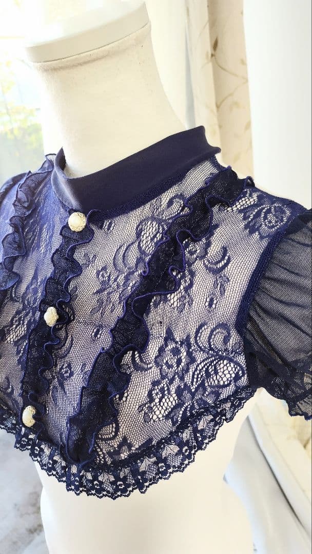 Ｓ～Ｍ／紺色フリルとレースで贅沢エレガントに。ロココ調宮廷ドレス風娘役レオタード