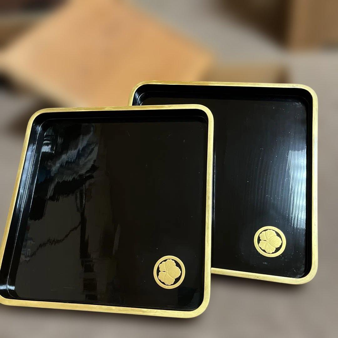 輪島塗お盆2枚セット 金色装飾　家紋入り　木箱付き