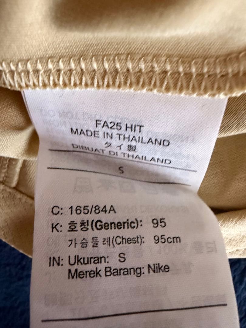 【即発送/正規品】レヴァンドフスキ　バルセロナ　アウェイ　ユニフォーム　2025