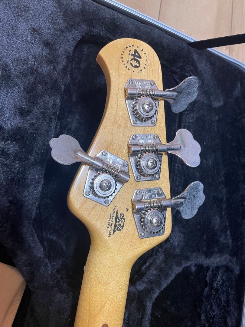 ベース Music Man StingRay 40th Old Smoothie