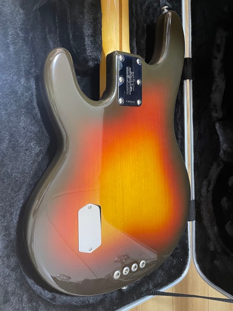 ベース Music Man StingRay 40th Old Smoothie