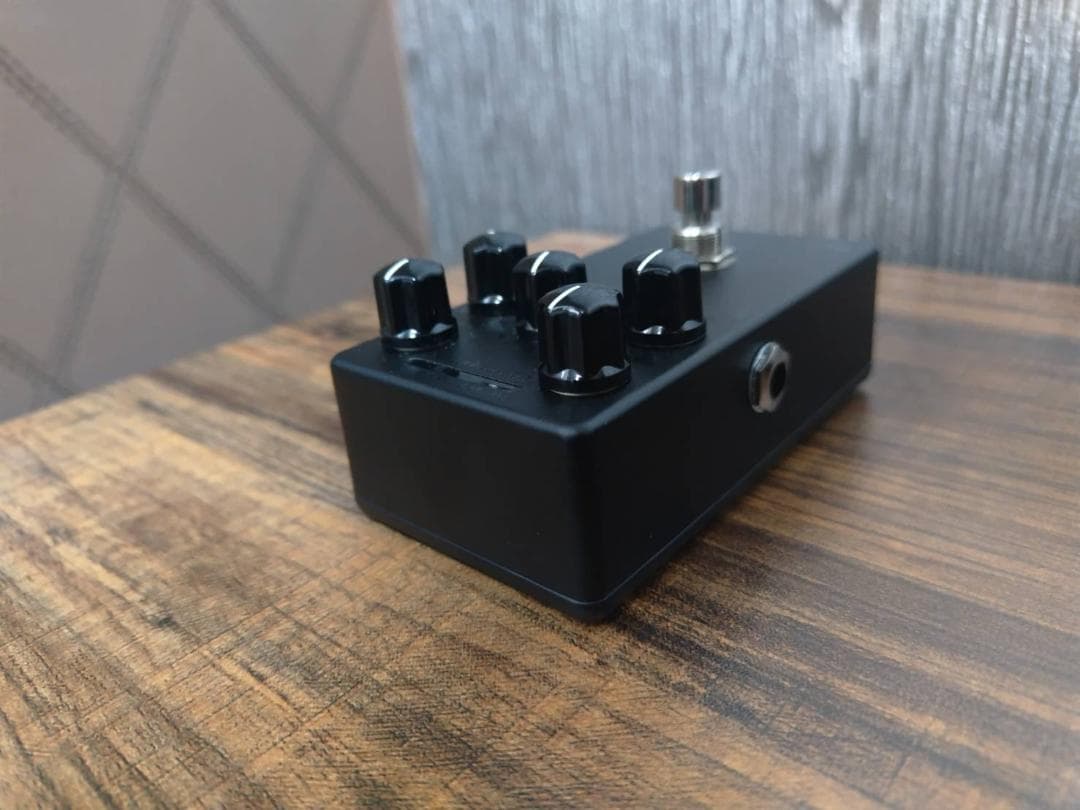 ベース MXR M87B Blackout Series Bass Compressor