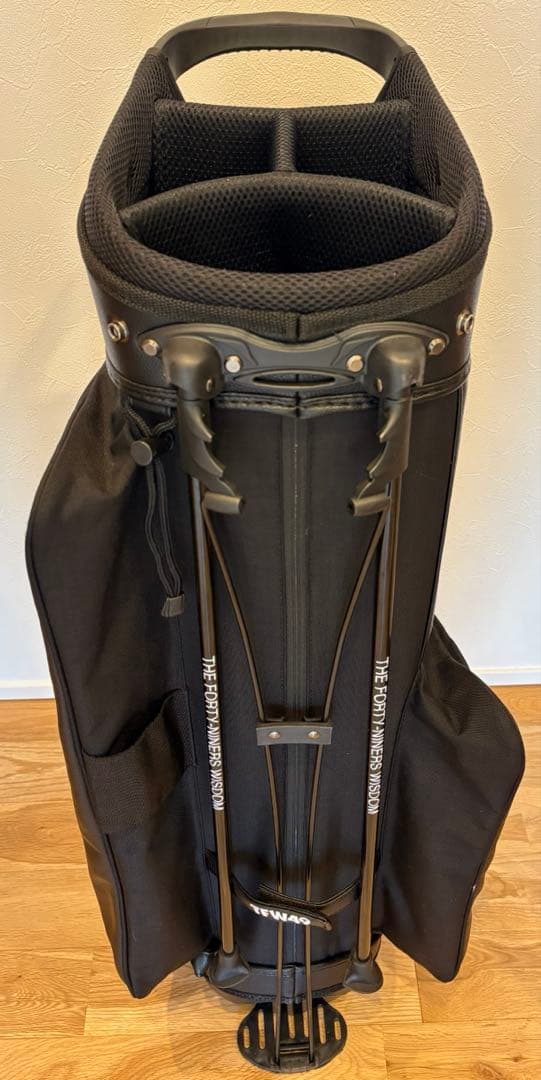 TFW49 ブラックキャディバッグ