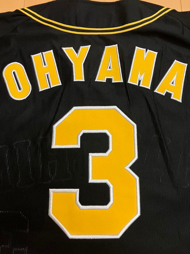 大山悠輔　ユニフォーム　阪神タイガース　当時　復刻　黒　ブラック　レプリカ