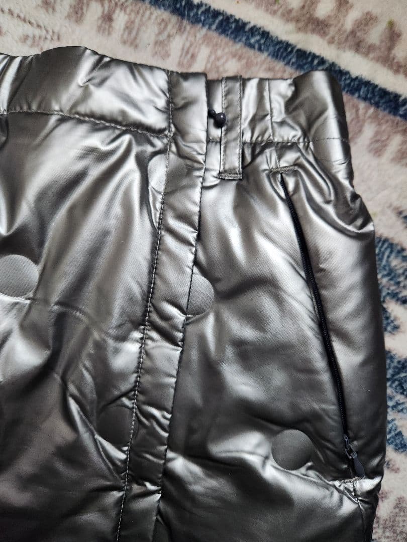 Dance with Dragon　ダウンスカート