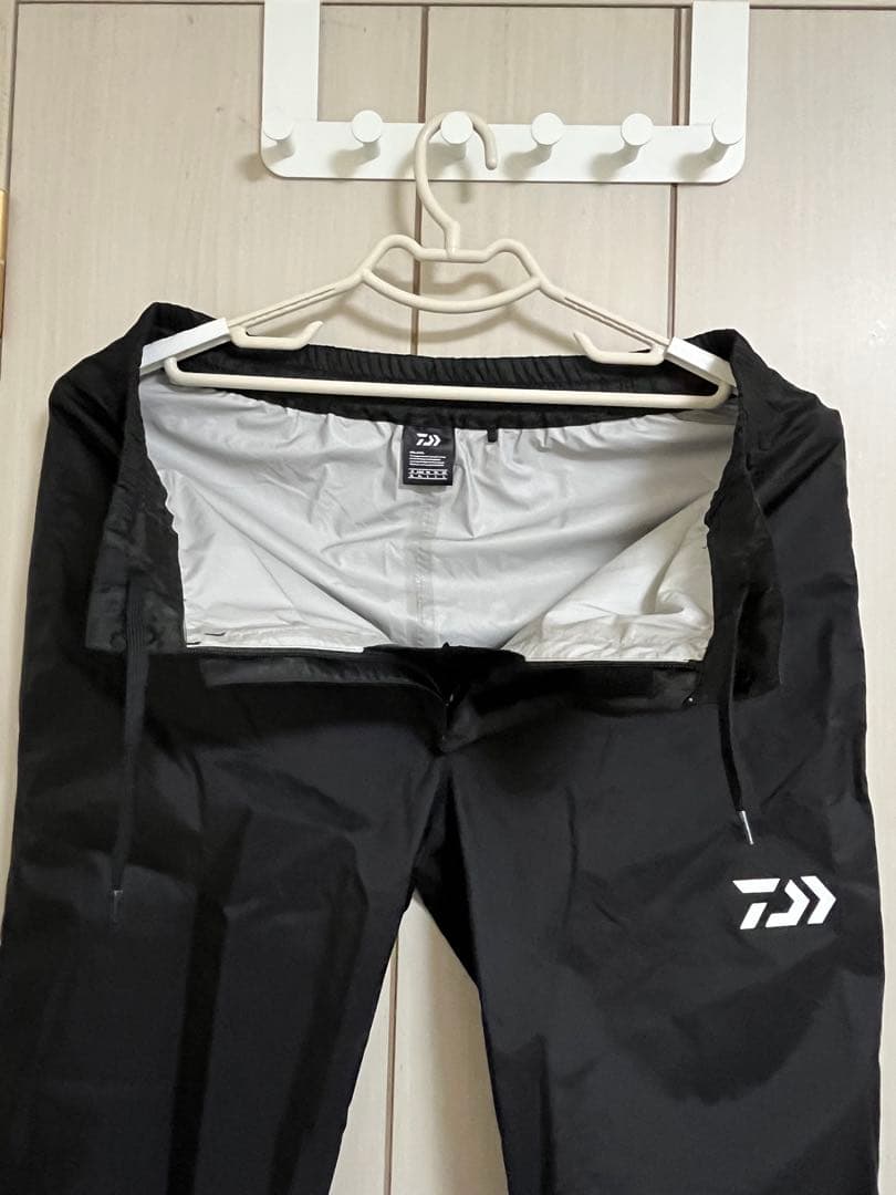 【新品未使用】DAIWAダイワレインマックスレインスーツDR-3823 （XL）