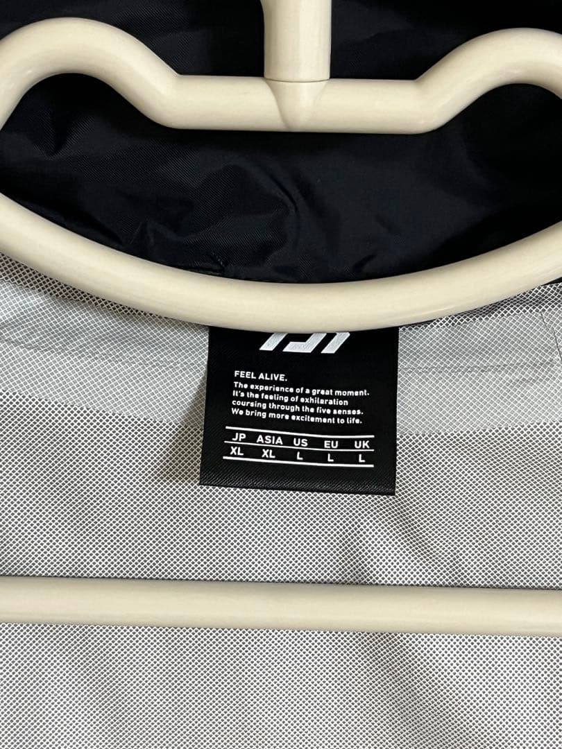 【新品未使用】DAIWAダイワレインマックスレインスーツDR-3823 （XL）