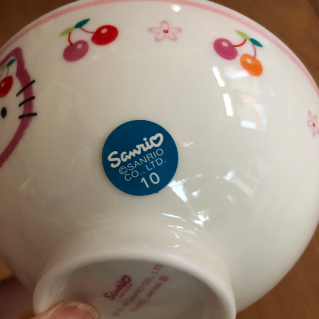 ハローキティ さくらんぼ サンリオ お茶碗