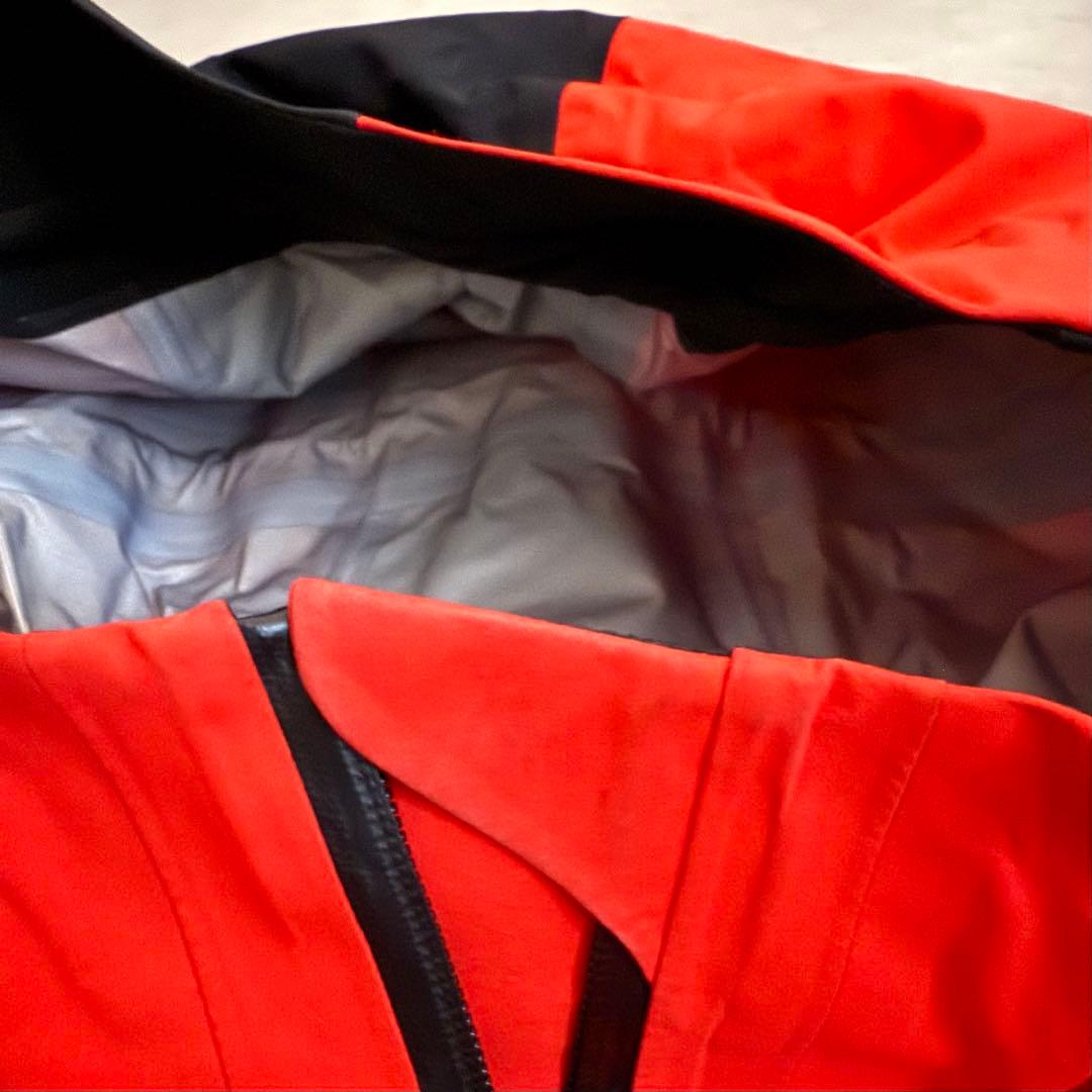 ピークパフォーマンス Gravity GORE-TEX スキーウェア 上下セット