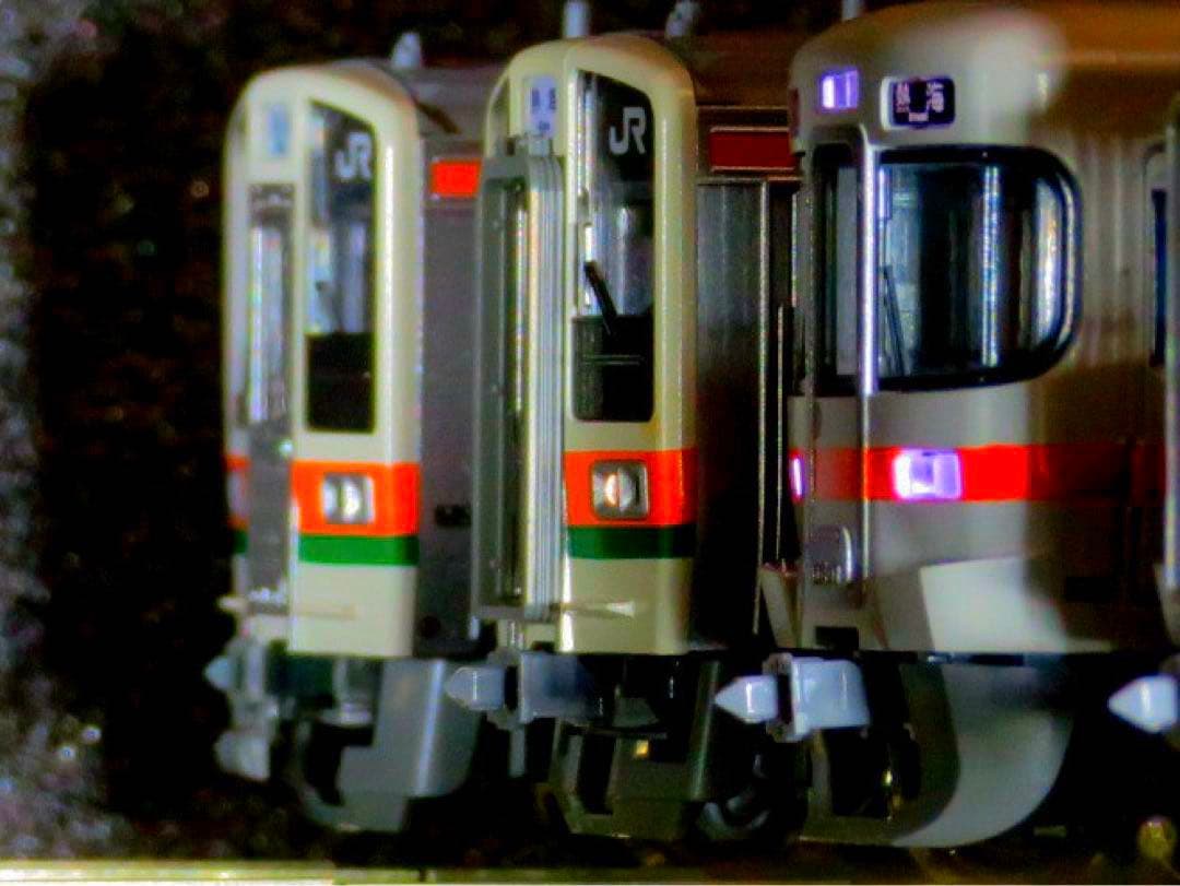 KATO 211系5000番台 (東海道本線) 3両セット【新品,未使用品】