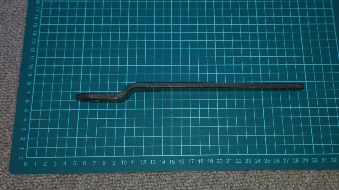 【鉄道部品】貫通扉錠の工具(ハンドル)鉄製