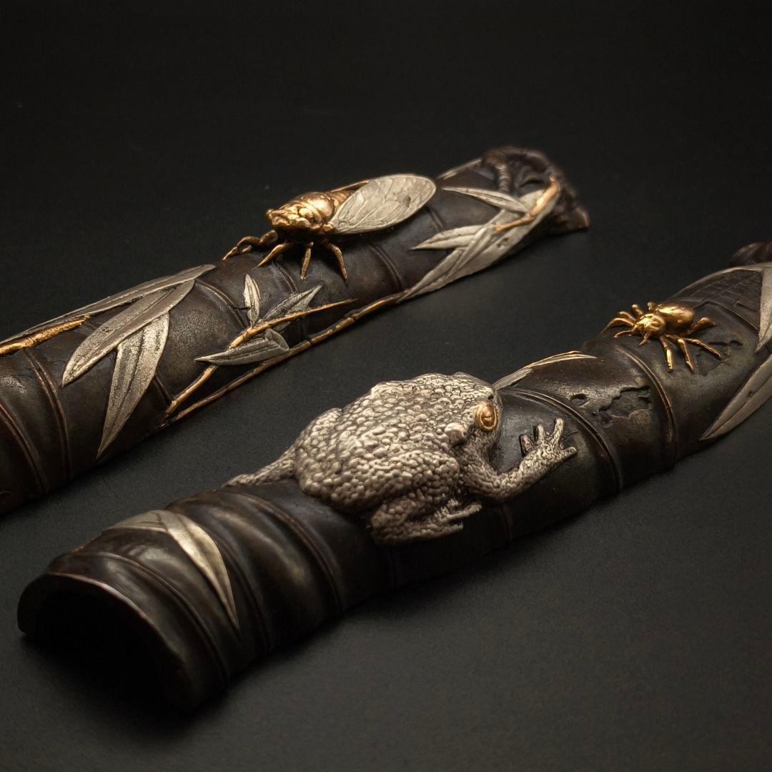 銅製鎮紙　文鎮　夏虫の図　鎮尺　金工師　金工品　絵金銀　竹形　インテリア置物