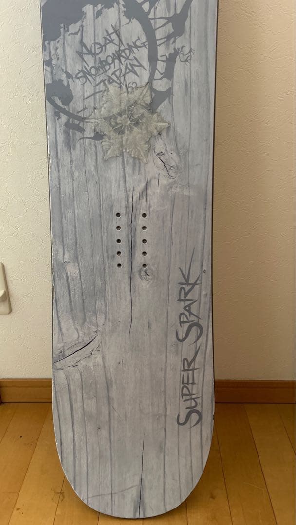 Noah スノボ　スノーボード　キャンバー　グラトリ　カービング　フリーラン