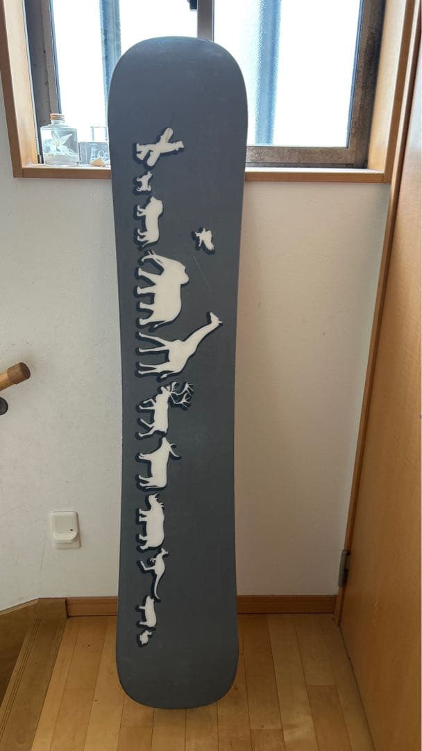 Noah スノボ　スノーボード　キャンバー　グラトリ　カービング　フリーラン