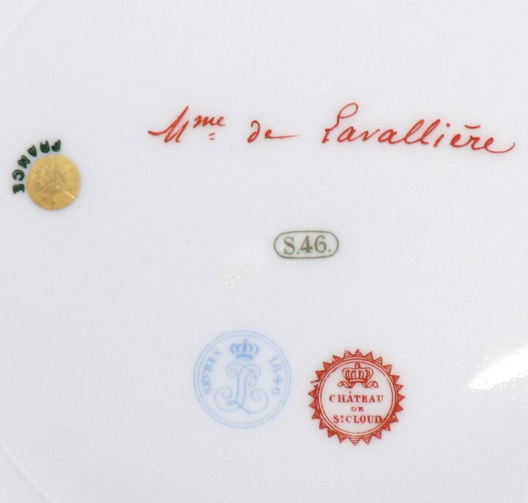 オールド・セーブル 1846年製 瑠璃地色絵金彩婦人図皿 ヴァリエール 肖像画