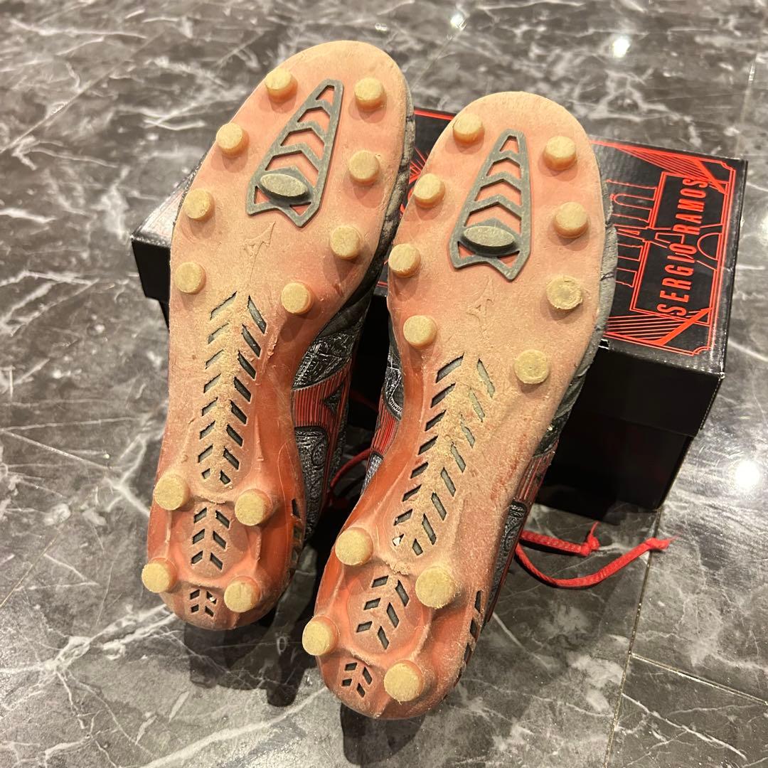 【11/3限定】ミズノ モレリア ネオ3 β SR4 JAPAN セルヒオラモス