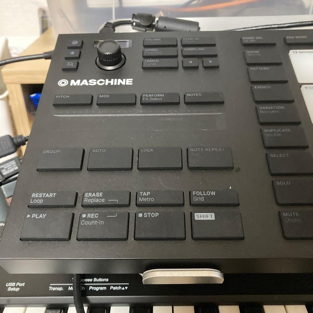 【中古美品】MASCHINE MIKRO MK3