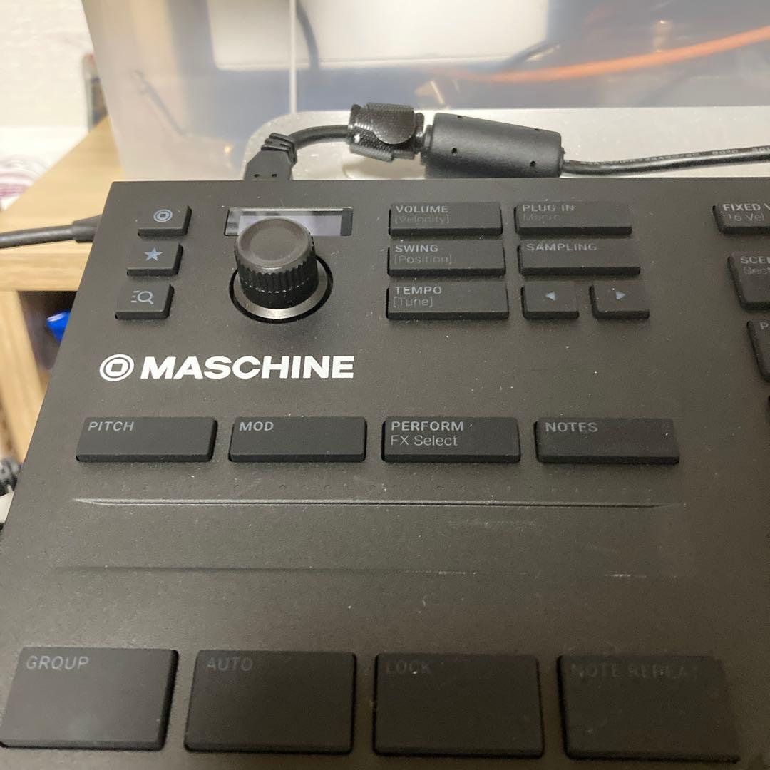 【中古美品】MASCHINE MIKRO MK3