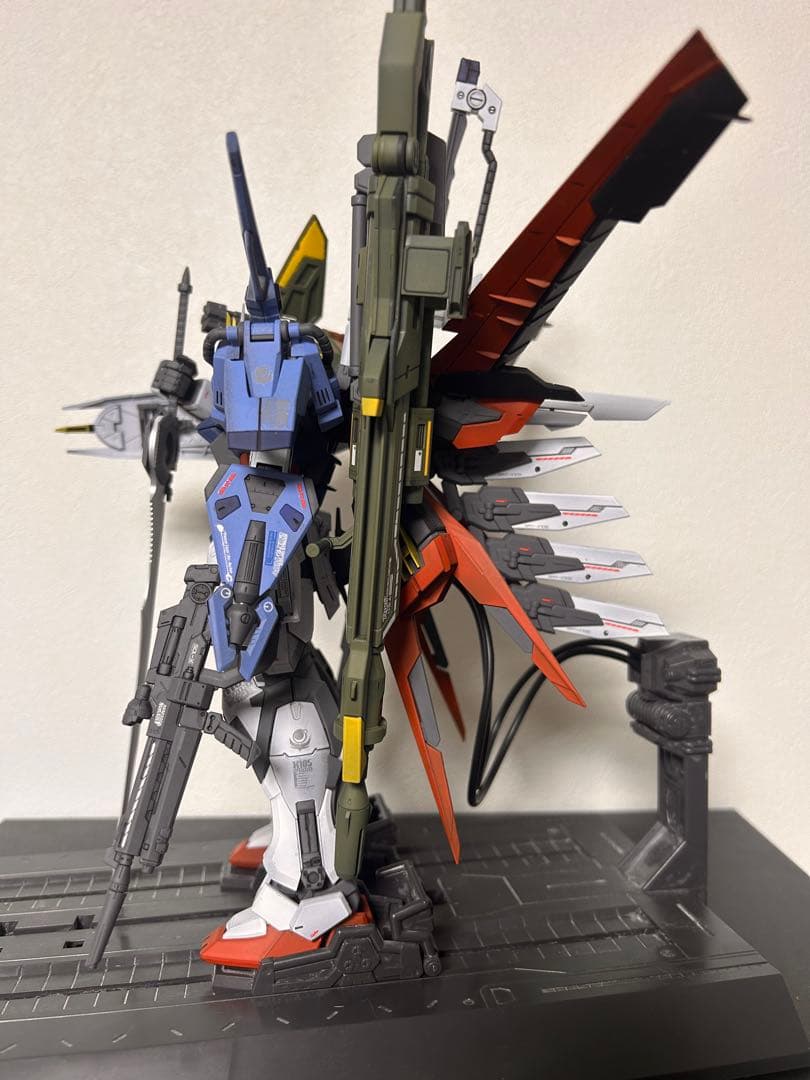 MG パーフェクトストライク塗装品
