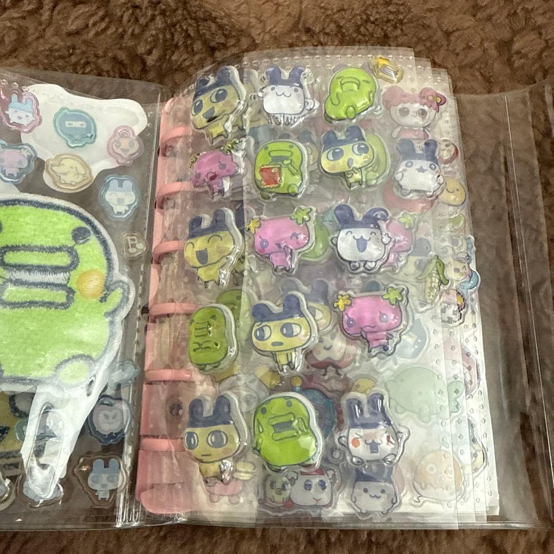 シール帳　完成品　たまごっち