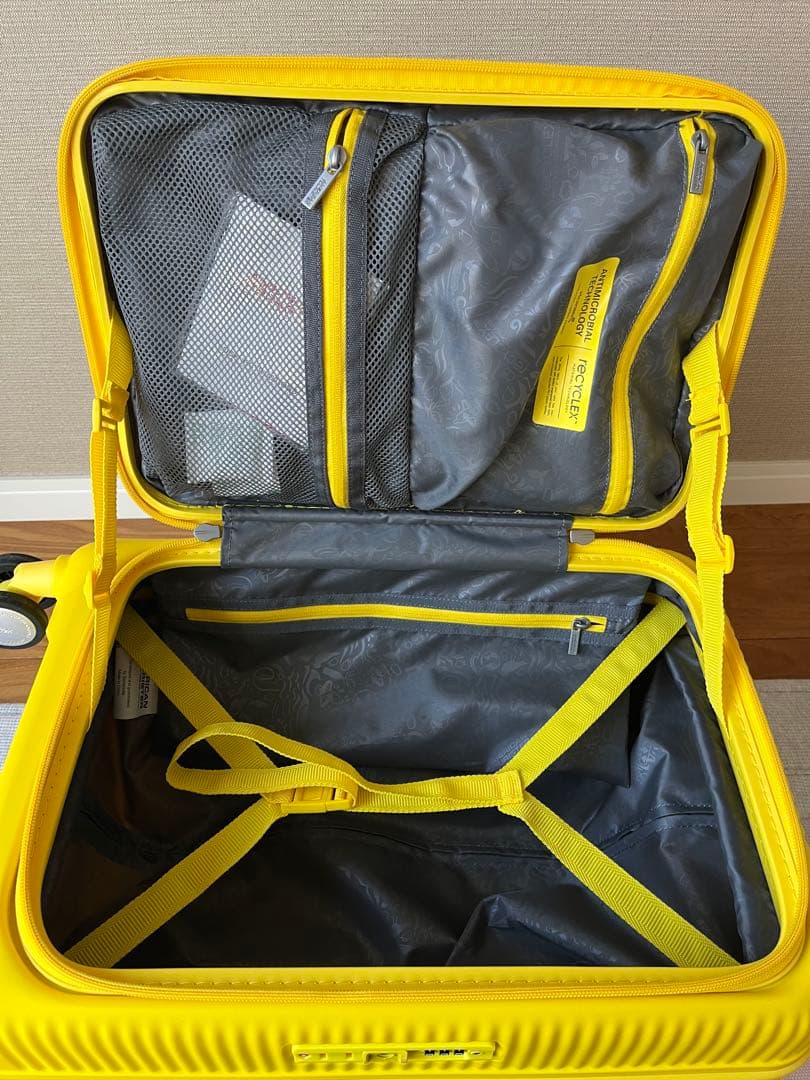 アメリカンツーリスター Curio スピナ-55 機内持ち込み　フロントオープン