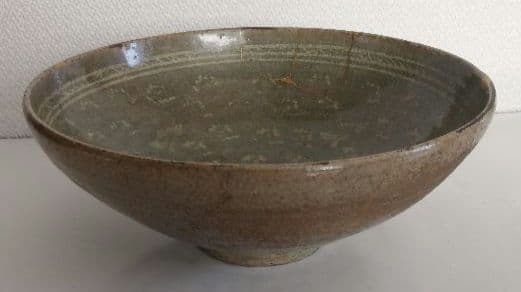 高麗青磁象嵌大鉢