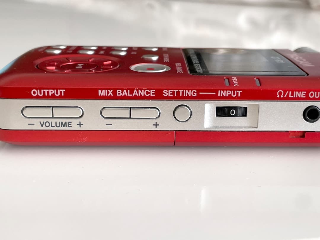 よ*ん様 TASCAM GT-R1 ポータブルレコーダー