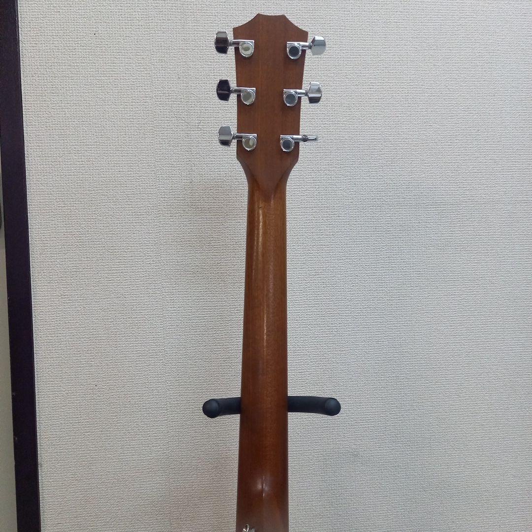Taylor　テイラー　アコースティックギター　アコギ　114e