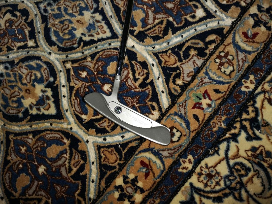 ツアー支給品トゥーロンガレージ アザレアTOULON GARAGE AZALEA