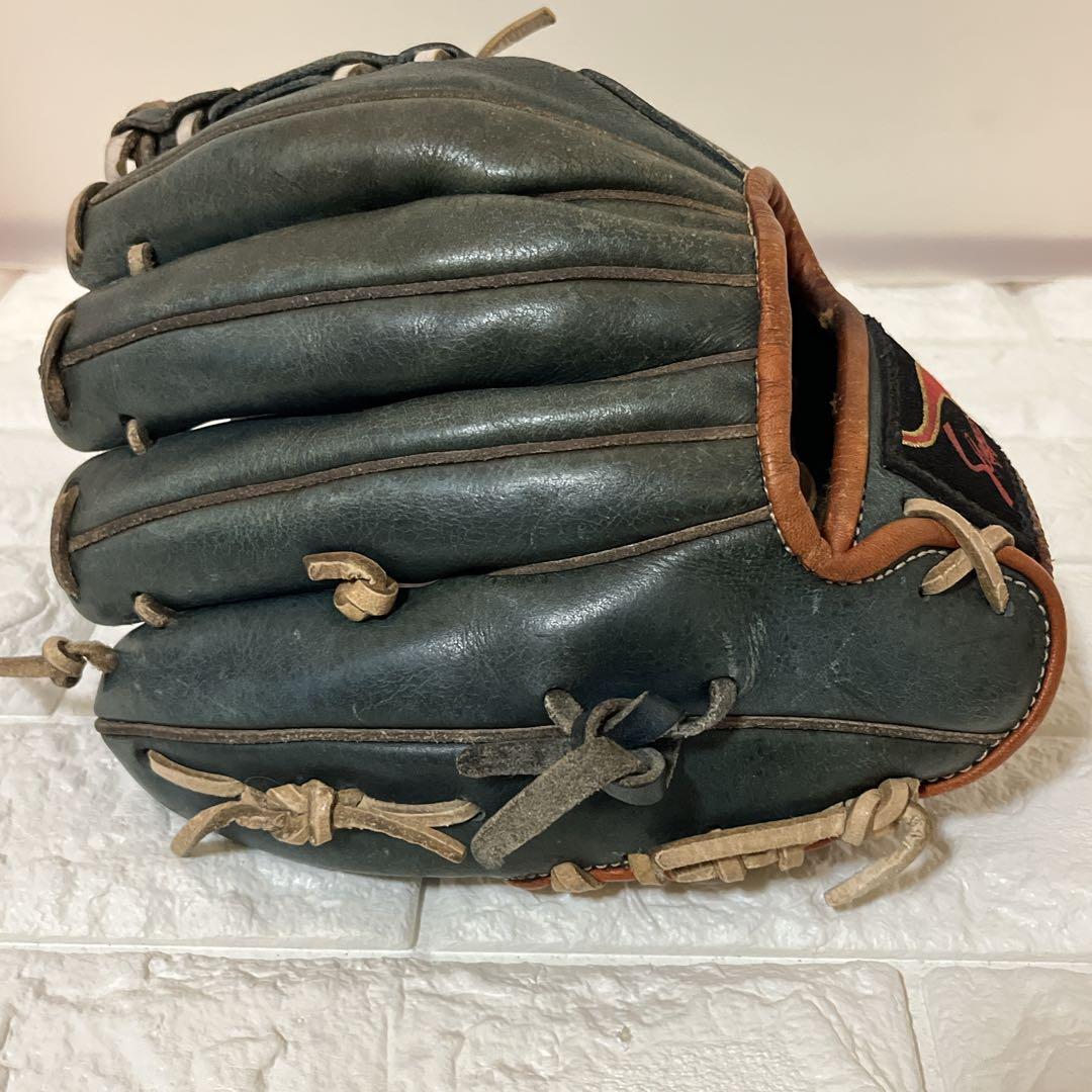 久保田slugger グローブ　硬式　内野用　ネーム入り