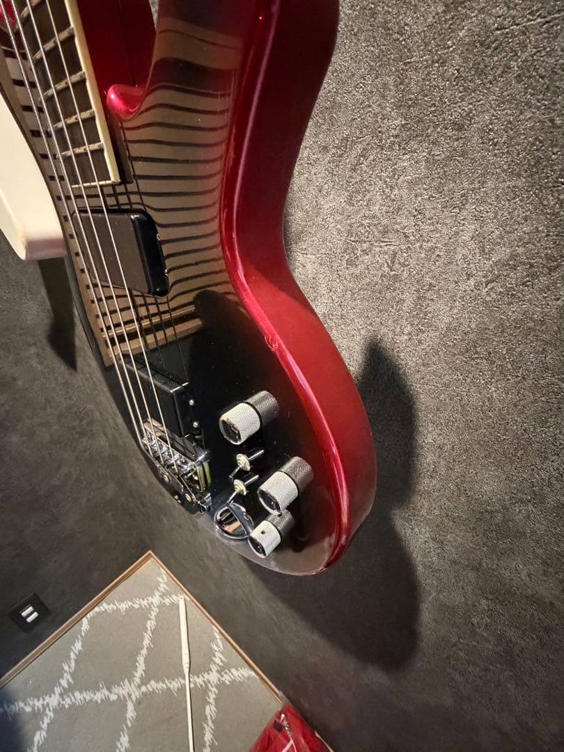 Burny ka-yuモデル(レッドバースト)