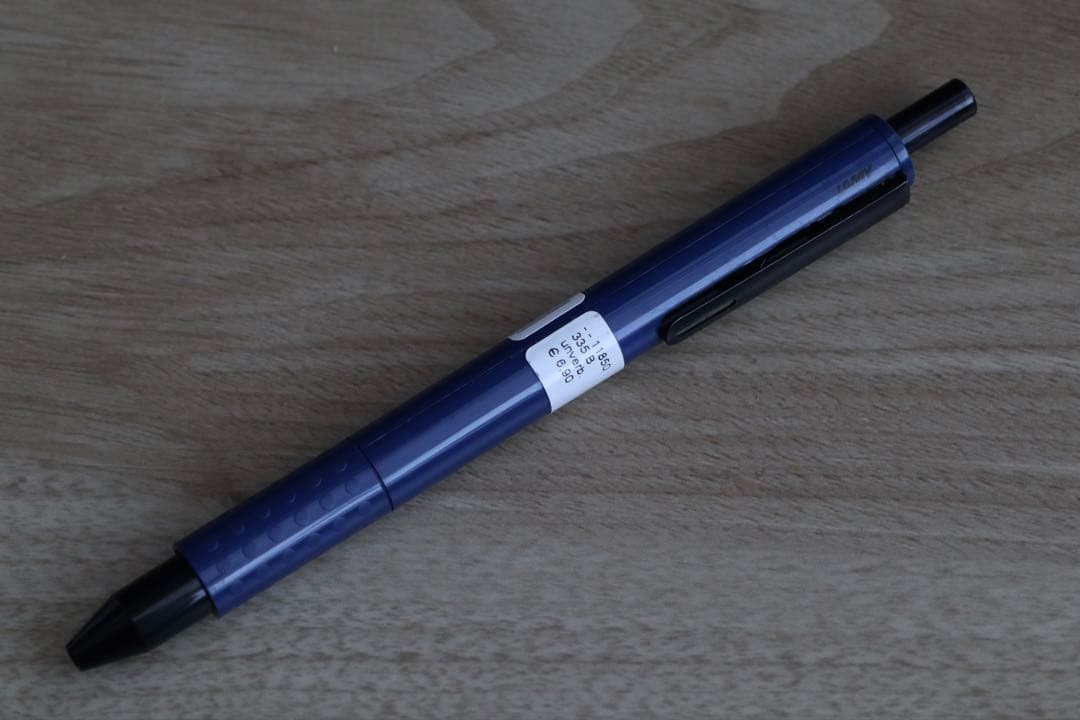 lamy swift プラスチック 樹脂 廃盤 廃番 スイフト 青
