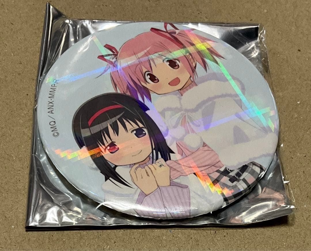 まどマギ　まどか　ほむら　シャフトテン　ホログラム　缶バッジ